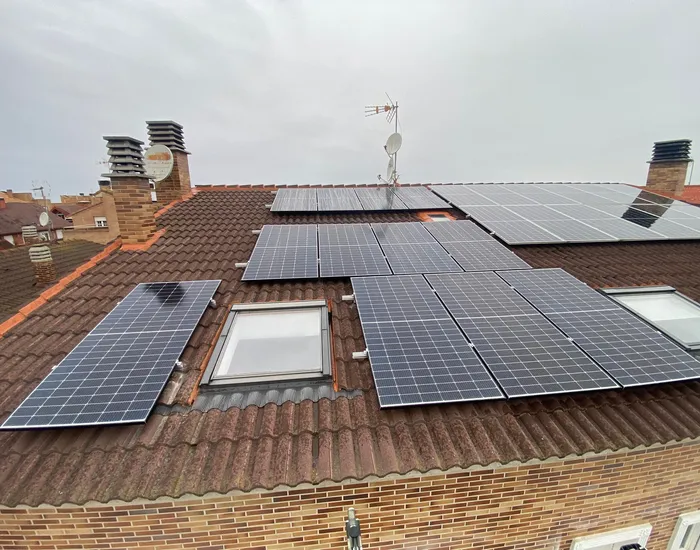Instalación de paneles solares en Zaragoza, Aragón