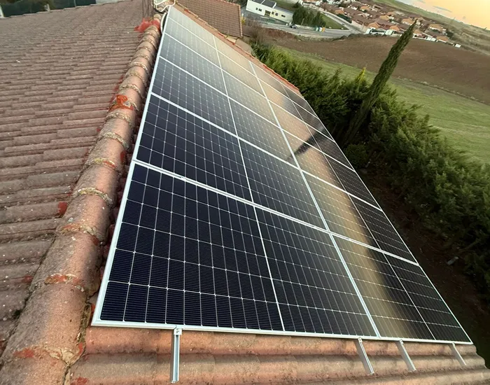 Instalación de paneles solares en Burgos, Castilla y León