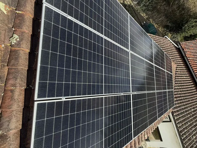 Instalación de autoconsumo solar en Markina-Xemein